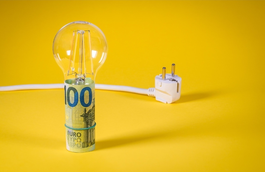 5 Simple Ways to Save Energy in Your Home
